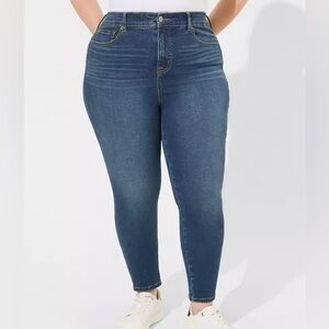Torrid Trio Skinny High-Rise Jean (16-20)